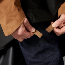 BTWIN FIETSPONCHO 540 STAD ZICHTBAAR 'S NACHTS ZWART/CAMEL -Mode Verkoop fietsponcho 540 stad zichtbaar s nachts zwartcamel 5