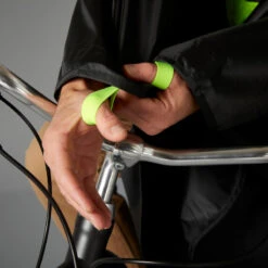 BTWIN FIETSPONCHO STAD ZICHTBAAR OVERDAG 120 ZWART/FLUOGEEL 15 BTWIN FIETSPONCHO STAD ZICHTBAAR OVERDAG 120 ZWART/FLUOGEEL -Mode Verkoop fietsponcho stad zichtbaar overdag 120 zwartfluogeel 3