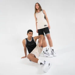 Basketbal Tank Top Heren/dames T500R Omkeerbaar Grijs Zwart Buzzer -Mode Verkoop omkeerbaar mouwloos basketbalshirt voor herendames t500 zwartbeige 3