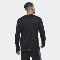ADIDAS Own The Run Colorblock Sweatshirt -Mode Verkoop own the run colorblock sweatshirt 3