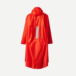 Quechua Regenponcho Voor Trekking MT900 Rood 75 Liter S/M -Mode Verkoop regenponcho voor trekking mt900 rood 75 liter sm 1