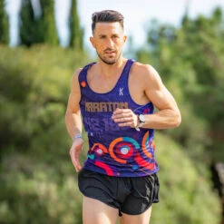 RUNNING SHIRT #MARATON 2.0 RUN MEN - KAMUABU Kleur BLAUW 90grs STRAPS -Mode Verkoop running shirt maraton 20 run men kamuabu kleur blauw 90grs straps 3