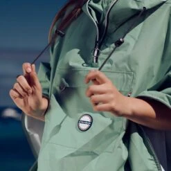 Waterdichte, Ademende, Ecologische Fietsregenponcho, Unisexe - Cap Lizard 9 Waterdichte, Ademende, Ecologische Fietsregenponcho, Unisexe - Cap Lizard -Mode Verkoop waterdichte ademende ecologische fietsregenponcho unisexe cap lizard 2