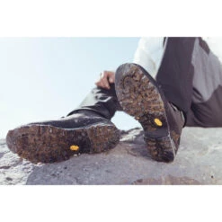 Waterdichte Hoge Trekkingschoenen Voor Heren MT900 VIBRAM MATRYX -Mode Verkoop waterdichte hoge trekkingschoenen voor heren mt900 vibram matryx 11